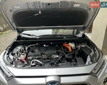 Сірий Тойота РАВ 4, об'ємом двигуна 2.49 л та пробігом 69 тис. км за 39300 $, фото 43 на Automoto.ua