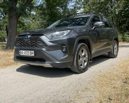 Сірий Тойота РАВ 4, об'ємом двигуна 2.49 л та пробігом 28 тис. км за 37500 $, фото 4 на Automoto.ua