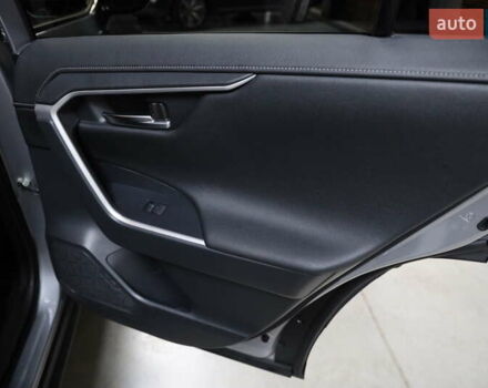 Серый Тойота РАВ 4, объемом двигателя 2.49 л и пробегом 46 тыс. км за 37500 $, фото 30 на Automoto.ua