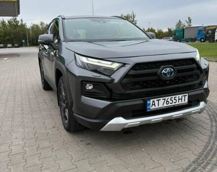 Сірий Тойота РАВ 4, об'ємом двигуна 2.49 л та пробігом 48 тис. км за 45000 $, фото 2 на Automoto.ua