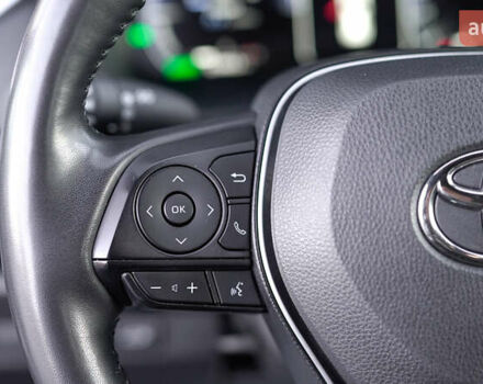 Сірий Тойота РАВ 4, об'ємом двигуна 2.49 л та пробігом 70 тис. км за 43153 $, фото 17 на Automoto.ua