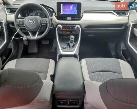 Серый Тойота РАВ 4, объемом двигателя 2.49 л и пробегом 106 тыс. км за 12400 $, фото 7 на Automoto.ua