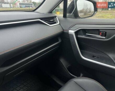 Сірий Тойота РАВ 4, об'ємом двигуна 2.49 л та пробігом 53 тис. км за 46400 $, фото 20 на Automoto.ua