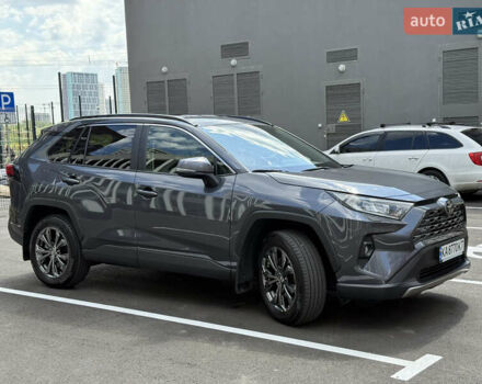 Серый Тойота РАВ 4, объемом двигателя 1.99 л и пробегом 58 тыс. км за 36800 $, фото 4 на Automoto.ua