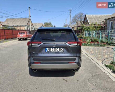 Серый Тойота РАВ 4, объемом двигателя 1.99 л и пробегом 7 тыс. км за 36500 $, фото 3 на Automoto.ua