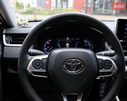 Сірий Тойота РАВ 4, об'ємом двигуна 2.5 л та пробігом 46 тис. км за 31400 $, фото 17 на Automoto.ua