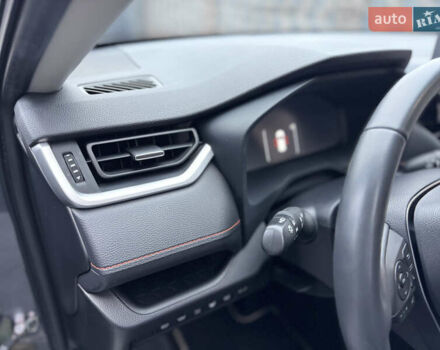 Серый Тойота РАВ 4, объемом двигателя 2.49 л и пробегом 34 тыс. км за 43900 $, фото 20 на Automoto.ua