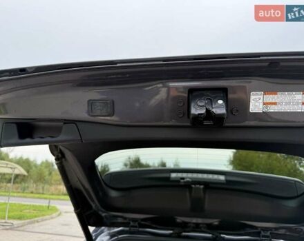 Сірий Тойота РАВ 4, об'ємом двигуна 2.49 л та пробігом 48 тис. км за 45000 $, фото 17 на Automoto.ua