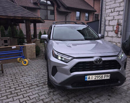 Серый Тойота РАВ 4, объемом двигателя 2.49 л и пробегом 15 тыс. км за 31500 $, фото 1 на Automoto.ua