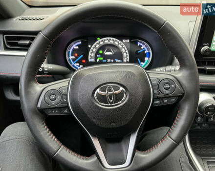 Сірий Тойота РАВ 4, об'ємом двигуна 2.49 л та пробігом 69 тис. км за 39300 $, фото 37 на Automoto.ua