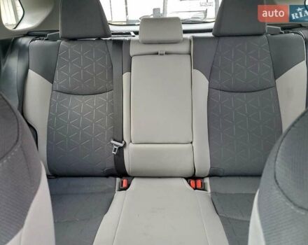 Серый Тойота РАВ 4, объемом двигателя 2.49 л и пробегом 106 тыс. км за 12400 $, фото 9 на Automoto.ua