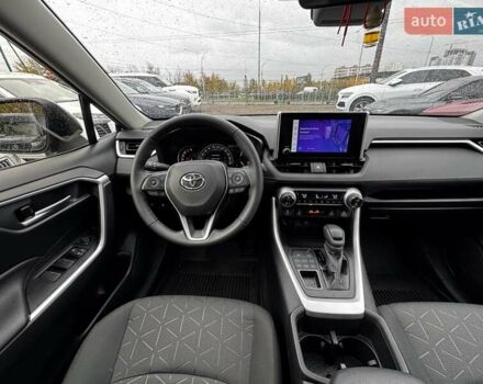 Серый Тойота РАВ 4, объемом двигателя 2.49 л и пробегом 17 тыс. км за 33900 $, фото 25 на Automoto.ua