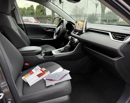 Сірий Тойота РАВ 4, об'ємом двигуна 2.5 л та пробігом 50 тис. км за 893 $, фото 16 на Automoto.ua