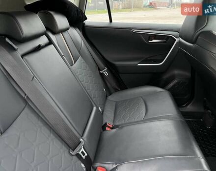 Сірий Тойота РАВ 4, об'ємом двигуна 2.49 л та пробігом 53 тис. км за 46400 $, фото 15 на Automoto.ua