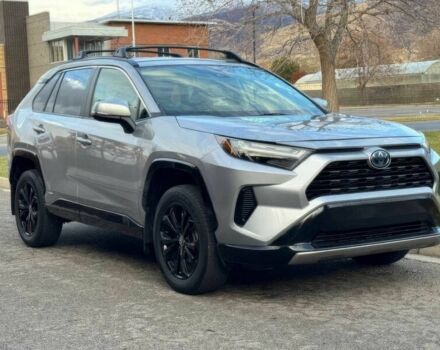 Серый Тойота РАВ 4, объемом двигателя 2.5 л и пробегом 17 тыс. км за 18600 $, фото 2 на Automoto.ua