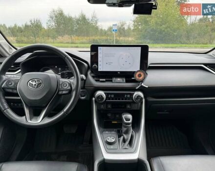 Сірий Тойота РАВ 4, об'ємом двигуна 2.49 л та пробігом 48 тис. км за 45000 $, фото 22 на Automoto.ua