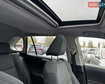 Серый Тойота РАВ 4, объемом двигателя 2.49 л и пробегом 17 тыс. км за 33900 $, фото 23 на Automoto.ua
