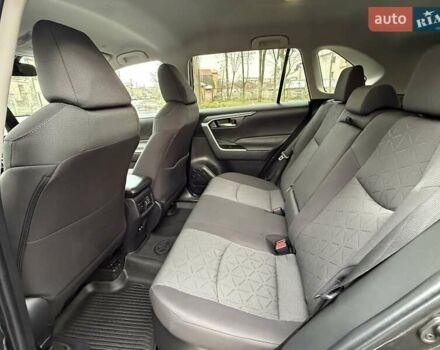 Серый Тойота РАВ 4, объемом двигателя 2.5 л и пробегом 50 тыс. км за 37800 $, фото 18 на Automoto.ua