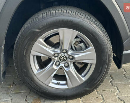 Сірий Тойота РАВ 4, об'ємом двигуна 2.5 л та пробігом 30 тис. км за 38500 $, фото 12 на Automoto.ua