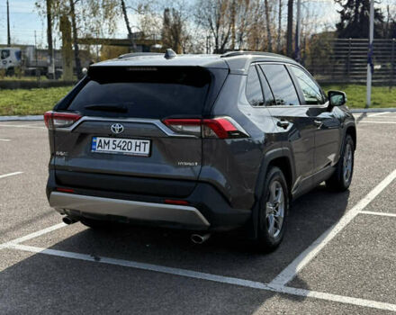 Серый Тойота РАВ 4, объемом двигателя 2.49 л и пробегом 16 тыс. км за 38300 $, фото 4 на Automoto.ua