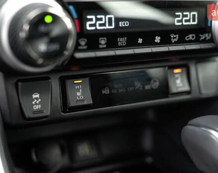 Серый Тойота РАВ 4, объемом двигателя 2.49 л и пробегом 7 тыс. км за 39697 $, фото 27 на Automoto.ua