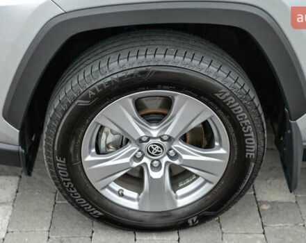 Серый Тойота РАВ 4, объемом двигателя 2.49 л и пробегом 7 тыс. км за 39697 $, фото 11 на Automoto.ua