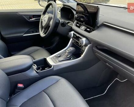 Сірий Тойота РАВ 4, об'ємом двигуна 2.49 л та пробігом 1 тис. км за 48700 $, фото 5 на Automoto.ua