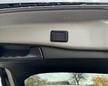 Сірий Тойота РАВ 4, об'ємом двигуна 2.49 л та пробігом 14 тис. км за 38500 $, фото 15 на Automoto.ua