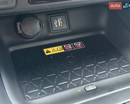 Сірий Тойота РАВ 4, об'ємом двигуна 2.5 л та пробігом 30 тис. км за 38500 $, фото 10 на Automoto.ua