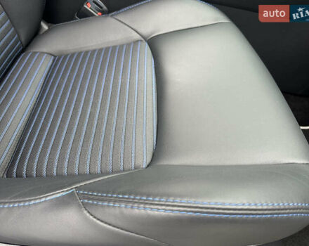 Серый Тойота РАВ 4, объемом двигателя 2.49 л и пробегом 20 тыс. км за 43500 $, фото 24 на Automoto.ua