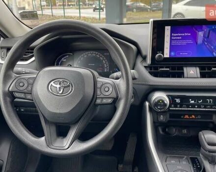 Сірий Тойота РАВ 4, об'ємом двигуна 2.49 л та пробігом 11 тис. км за 34990 $, фото 16 на Automoto.ua