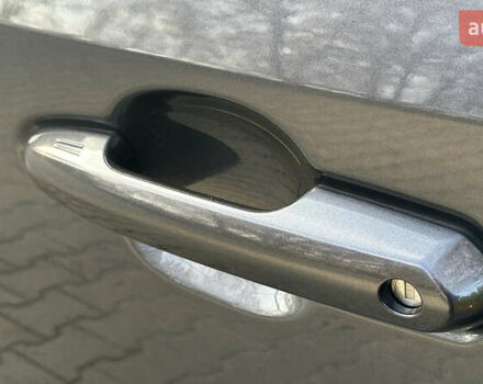 Сірий Тойота РАВ 4, об'ємом двигуна 2.5 л та пробігом 30 тис. км за 38500 $, фото 13 на Automoto.ua