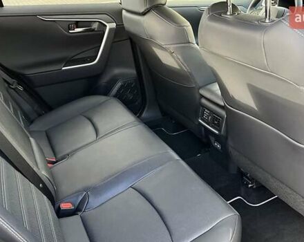 Сірий Тойота РАВ 4, об'ємом двигуна 2.49 л та пробігом 1 тис. км за 48700 $, фото 6 на Automoto.ua