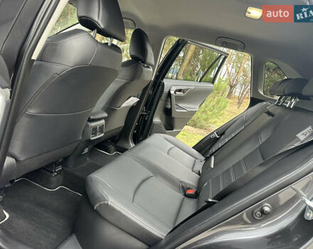 Сірий Тойота РАВ 4, об'ємом двигуна 2.49 л та пробігом 34 тис. км за 41750 $, фото 39 на Automoto.ua