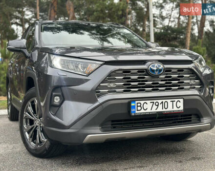 Сірий Тойота РАВ 4, об'ємом двигуна 2.49 л та пробігом 34 тис. км за 41750 $, фото 1 на Automoto.ua