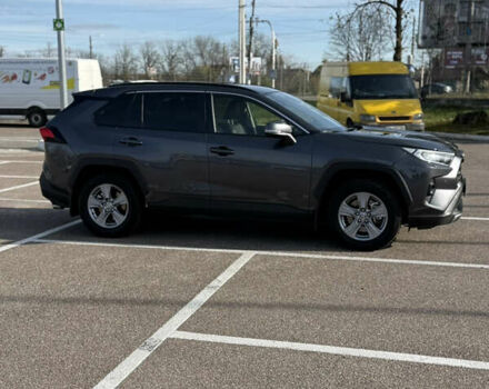 Серый Тойота РАВ 4, объемом двигателя 2.49 л и пробегом 16 тыс. км за 38300 $, фото 3 на Automoto.ua