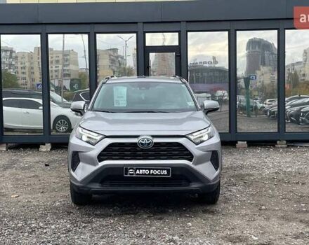 Сірий Тойота РАВ 4, об'ємом двигуна 2.49 л та пробігом 11 тис. км за 31990 $, фото 1 на Automoto.ua