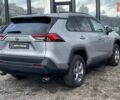 Сірий Тойота РАВ 4, об'ємом двигуна 2.49 л та пробігом 11 тис. км за 34990 $, фото 6 на Automoto.ua
