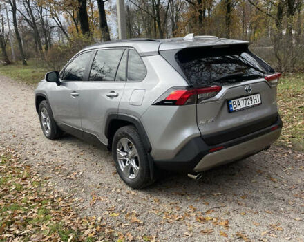 Сірий Тойота РАВ 4, об'ємом двигуна 2.49 л та пробігом 3 тис. км за 39500 $, фото 6 на Automoto.ua