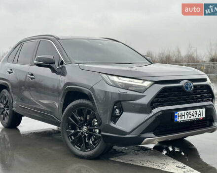 Серый Тойота РАВ 4, объемом двигателя 2.49 л и пробегом 20 тыс. км за 43500 $, фото 1 на Automoto.ua