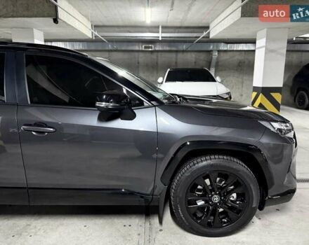 Серый Тойота РАВ 4, объемом двигателя 2.49 л и пробегом 22 тыс. км за 42500 $, фото 18 на Automoto.ua