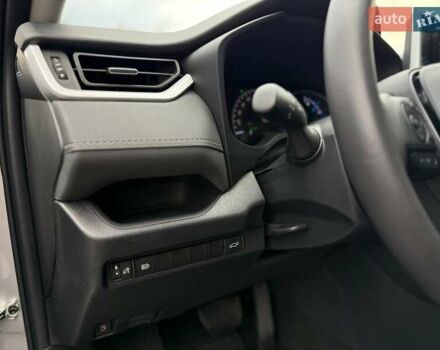 Сірий Тойота РАВ 4, об'ємом двигуна 2.49 л та пробігом 19 тис. км за 39000 $, фото 19 на Automoto.ua