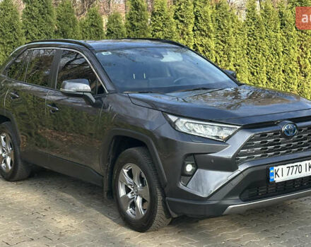 Сірий Тойота РАВ 4, об'ємом двигуна 2.5 л та пробігом 30 тис. км за 38500 $, фото 3 на Automoto.ua