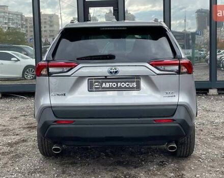 Сірий Тойота РАВ 4, об'ємом двигуна 2.49 л та пробігом 11 тис. км за 31990 $, фото 4 на Automoto.ua