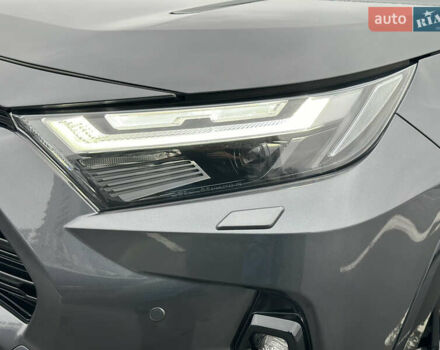 Серый Тойота РАВ 4, объемом двигателя 2.49 л и пробегом 20 тыс. км за 43500 $, фото 5 на Automoto.ua