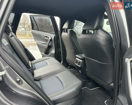 Серый Тойота РАВ 4, объемом двигателя 2.49 л и пробегом 20 тыс. км за 43500 $, фото 36 на Automoto.ua