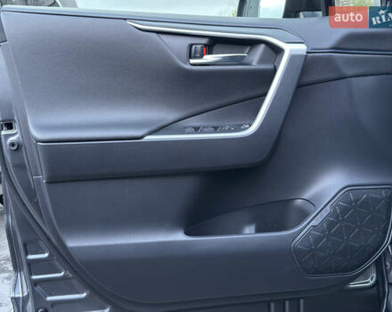 Сірий Тойота РАВ 4, об'ємом двигуна 2.5 л та пробігом 24 тис. км за 42000 $, фото 23 на Automoto.ua