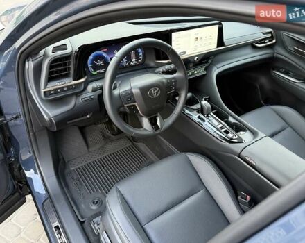 Серый Тойота РАВ 4, объемом двигателя 2.5 л и пробегом 10 тыс. км за 41777 $, фото 26 на Automoto.ua