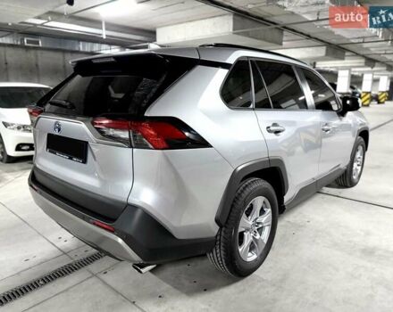 Сірий Тойота РАВ 4, об'ємом двигуна 2.49 л та пробігом 14 тис. км за 36500 $, фото 10 на Automoto.ua