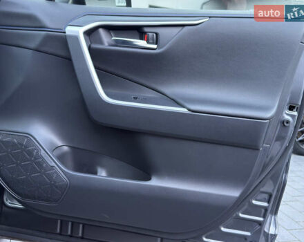 Сірий Тойота РАВ 4, об'ємом двигуна 2.5 л та пробігом 24 тис. км за 42000 $, фото 25 на Automoto.ua